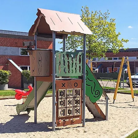 Xcvi Hemmet
